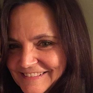 Meet your Posher, Brenda